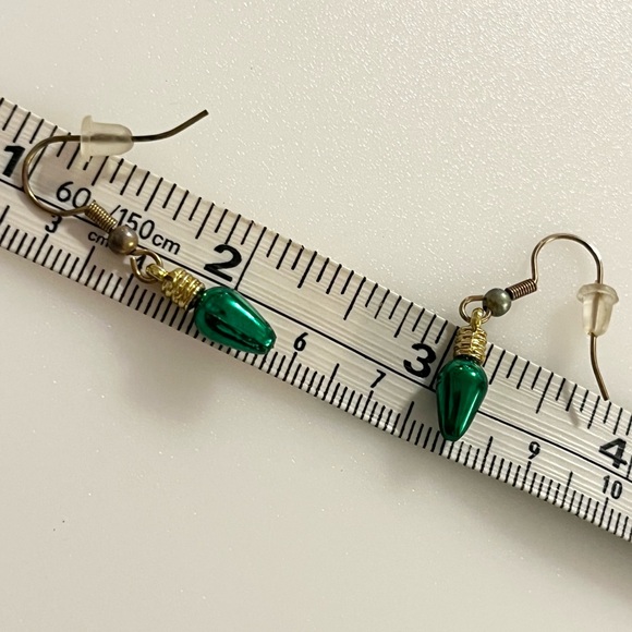 4 Vintage Sets of Holiday Christmas Jingle Bells Lights Dangle Drop Earrings - Picture 13 of 16